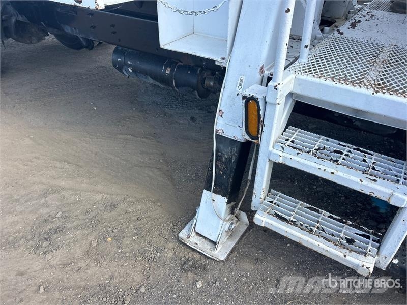 Sterling Acterra 4x2 Grapple Truck Grabulje