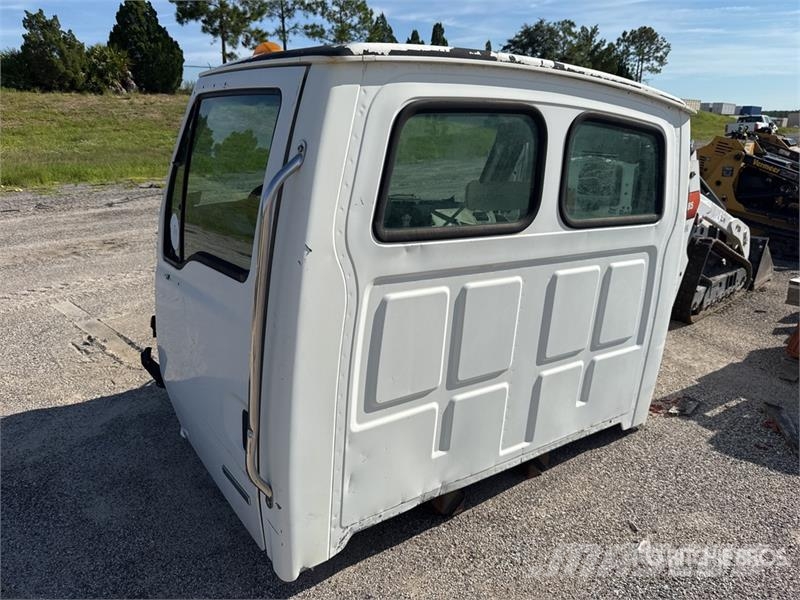Sterling Day Cab Transport - Autres
