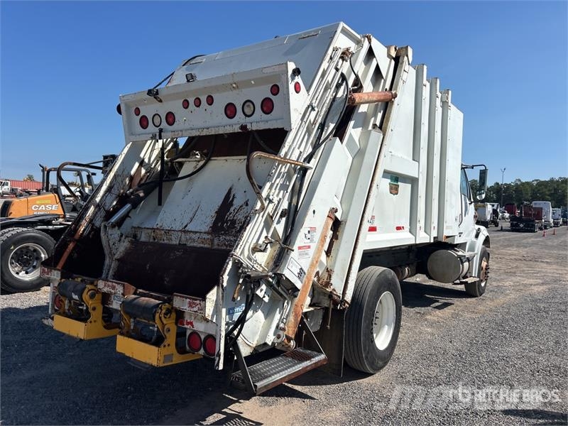 Sterling L7500 Waste trucks