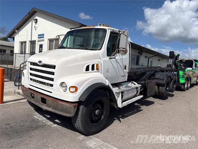 Sterling L7500 Kravas automašinas konteineru vedeji