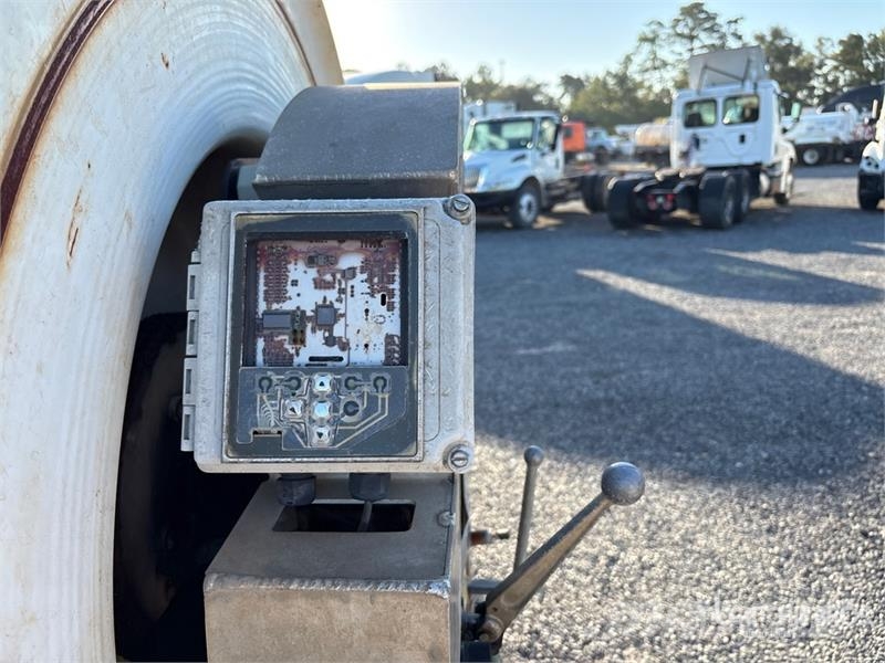 Sterling LT7500 Camiões Aspiradores Combi
