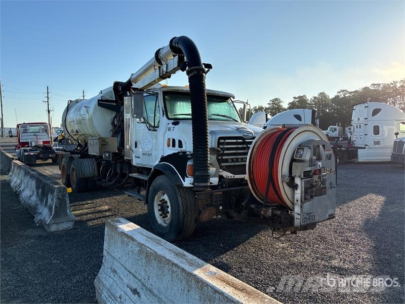 Sterling LT7500 Camiões Aspiradores Combi