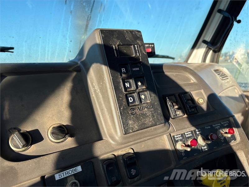 Sterling LT7500 Camiões Aspiradores Combi