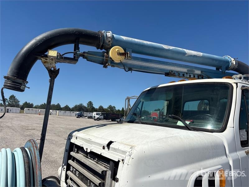 Sterling LT7500 Commercial vehicle