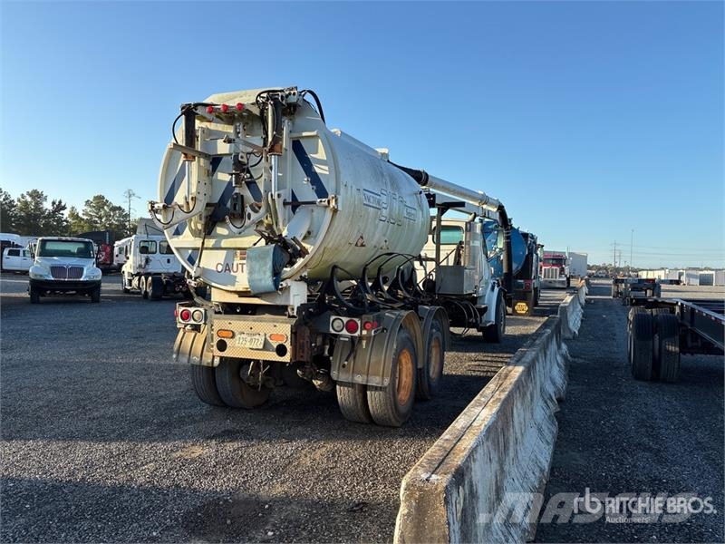 Sterling LT7500 Camiões Aspiradores Combi