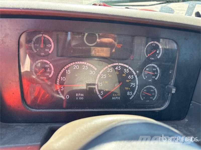 Sterling LT7500 Commercial vehicle