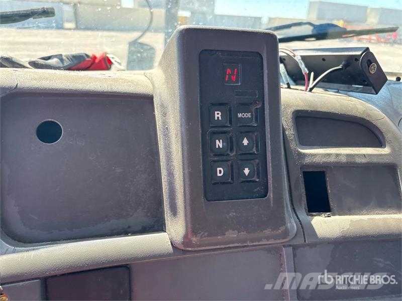 Sterling LT7500 Commercial vehicle