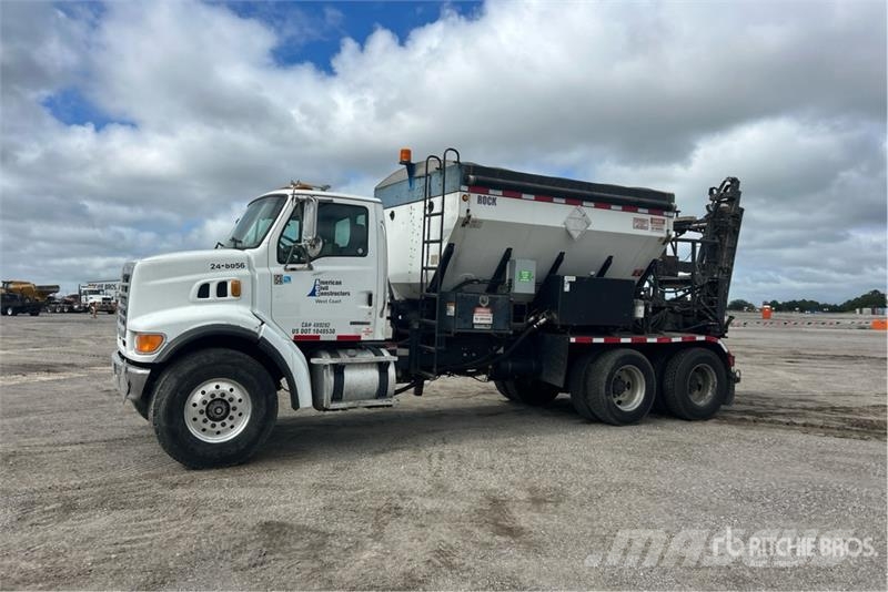 Sterling LT7500 6x4 Volumetric Mixer Truck Betoniere