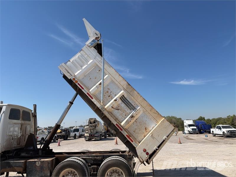 Sterling LT9500 Tipper trucks