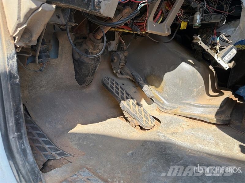 Sterling LT9500 Tipper trucks