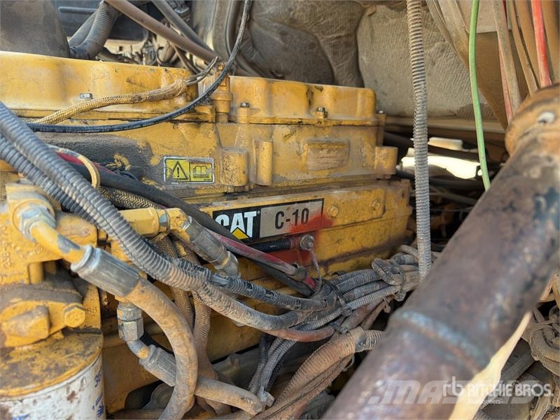 Sterling LT9500 Tipper trucks