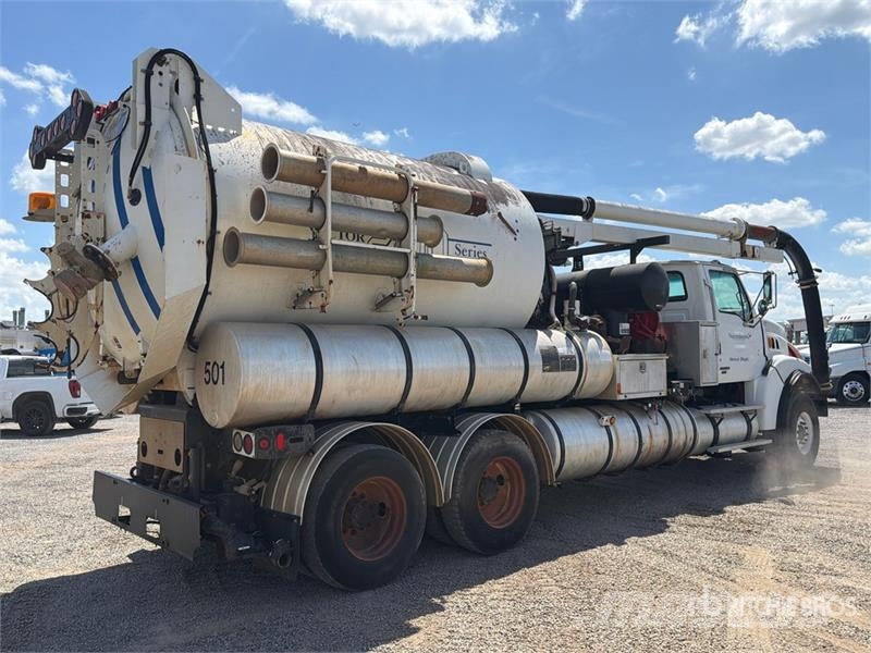 Sterling LT9500 Kombinuotos paskirties / vakuuminiai sunkvežimiai