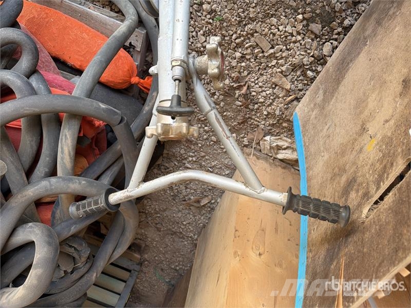 Stone CL464 Power Trowel Skje