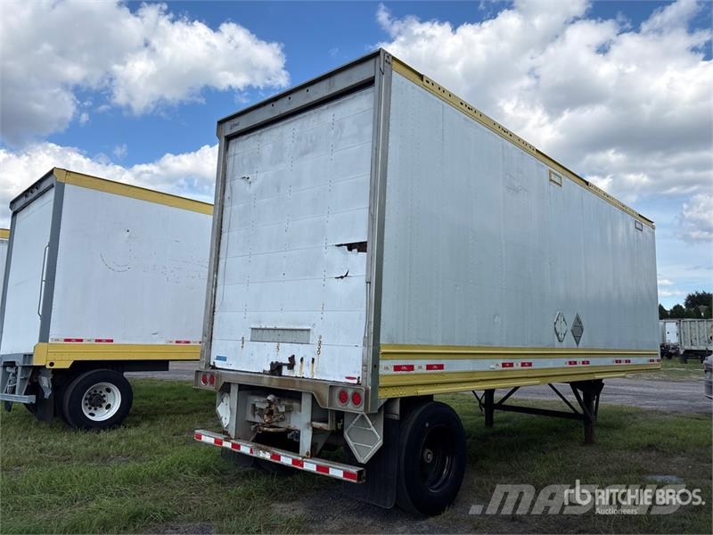 Stoughton 28 ft S/A Van Trailer Прицепы-фургоны