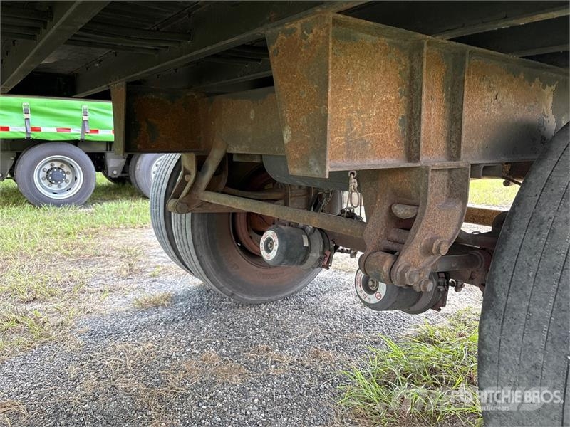 Stoughton 28 ft S/A Van Trailer Прицепы-фургоны