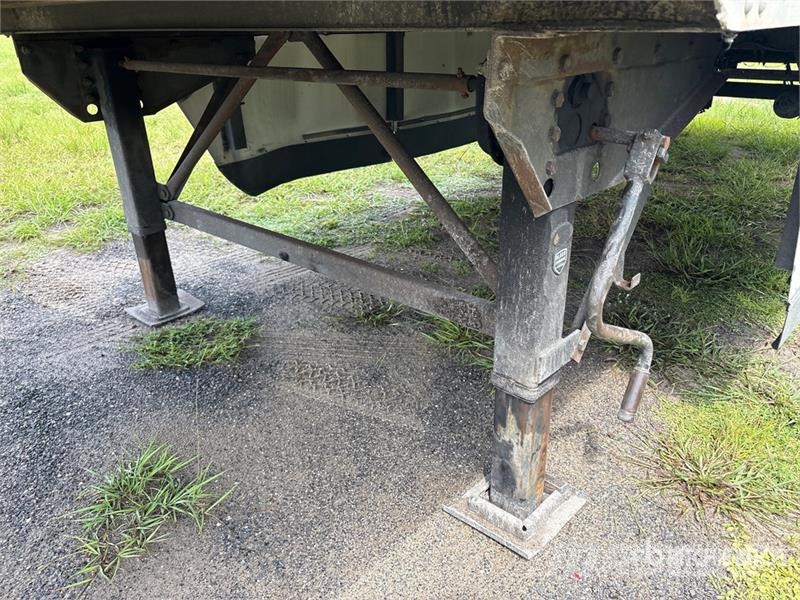 Stoughton DZGPVW-285S-C 28 ft x 102 in S/A Van Trailer Box Trailers