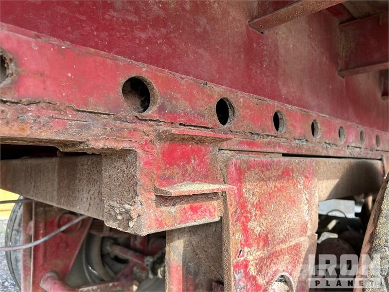 Strick 40 ft T/A Flatbed Trailer Plataforma plana/laterales abatibles