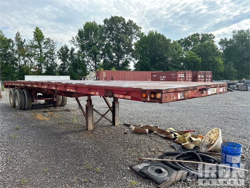 Strick 40 ft T/A Flatbed Trailer Plataforma plana/laterales abatibles