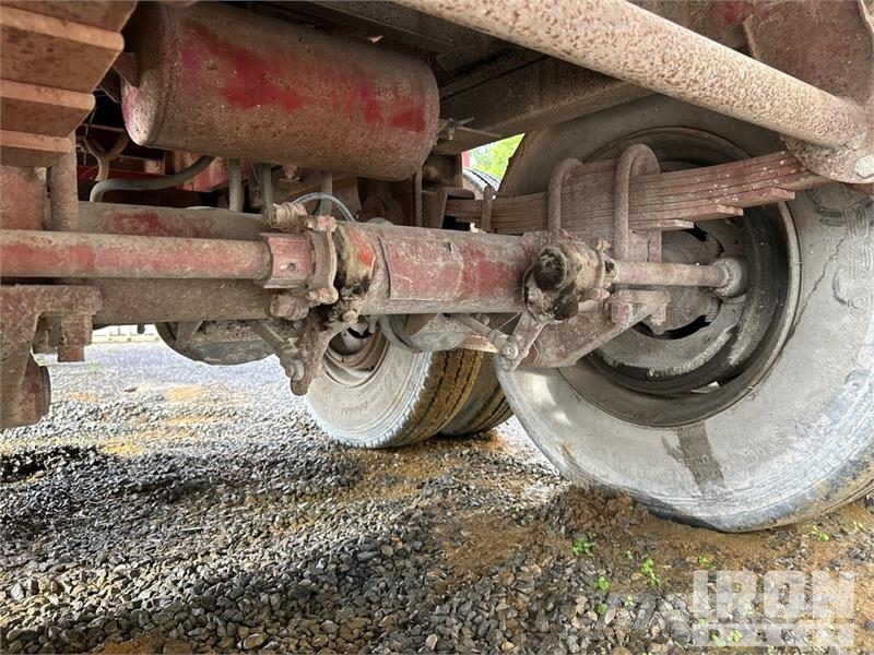 Strick 40 ft T/A Flatbed Trailer Plataforma plana/laterales abatibles