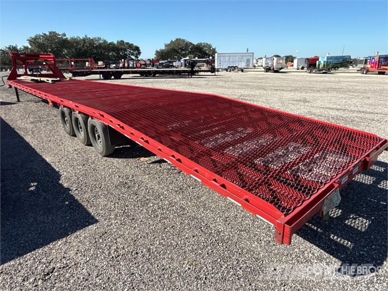 Stryker 45 ft Tri/A Gooseneck Equipment Trailer 차량 운반용 트레일러