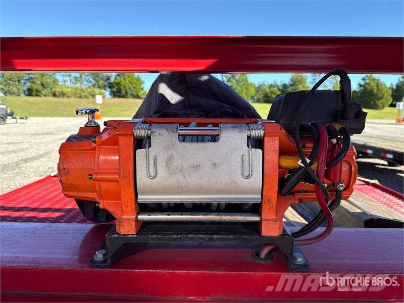 Stryker 45 ft Tri/A Gooseneck Equipment Trailer 차량 운반용 트레일러