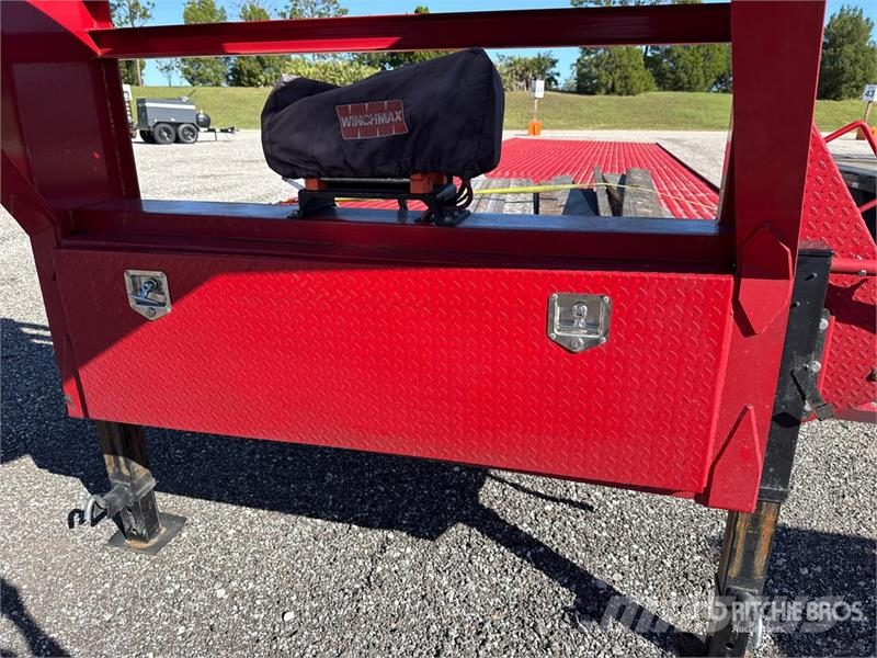 Stryker 45 ft Tri/A Gooseneck Equipment Trailer 차량 운반용 트레일러