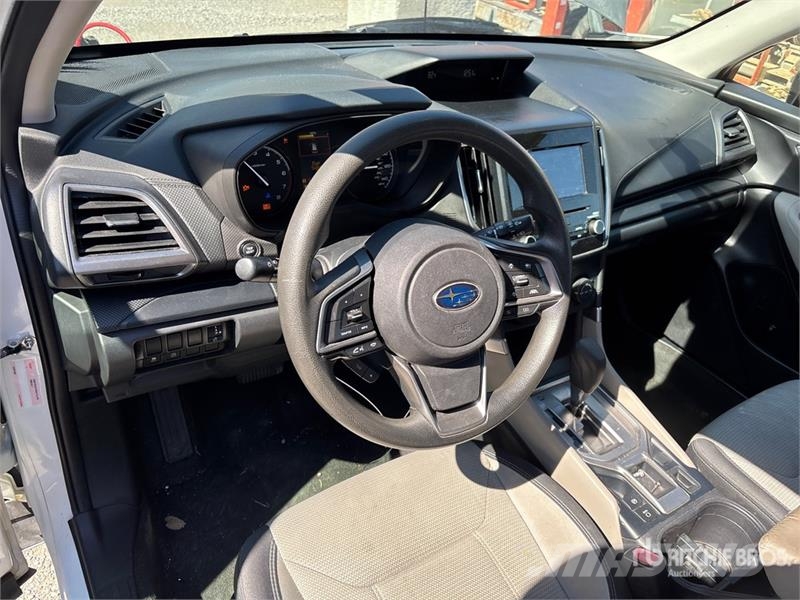 Subaru Forester AWD SUV Avtomobili