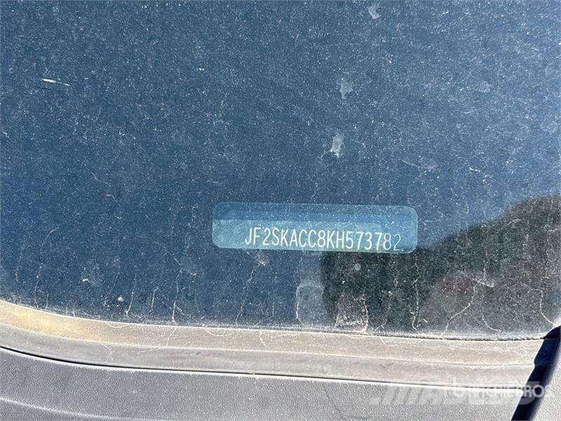 Subaru Forester AWD SUV Avtomobili