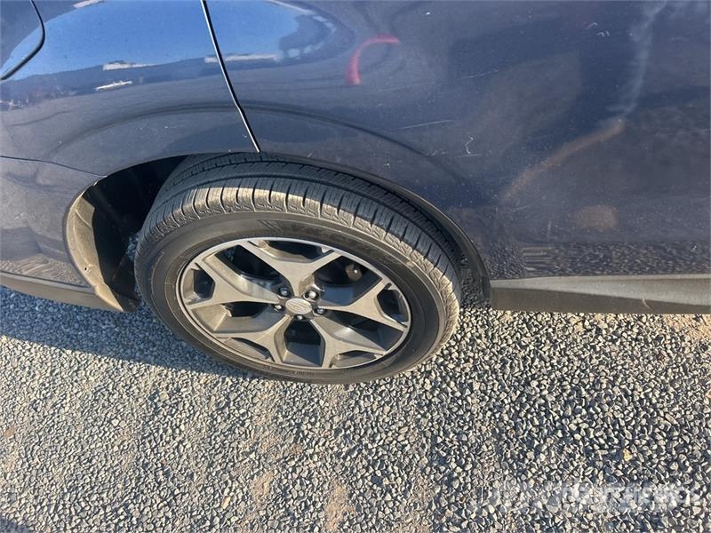 Subaru Forester XT AWD SUV 자동차