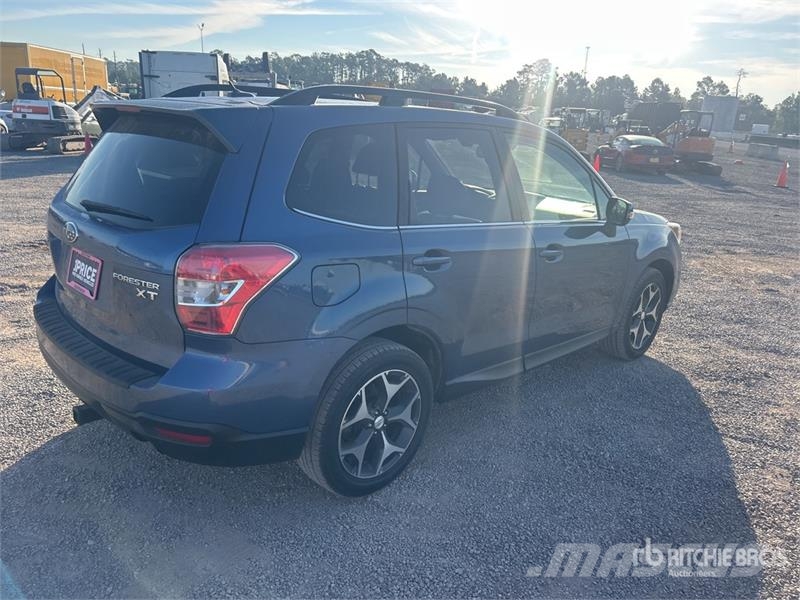 Subaru Forester XT AWD SUV 자동차