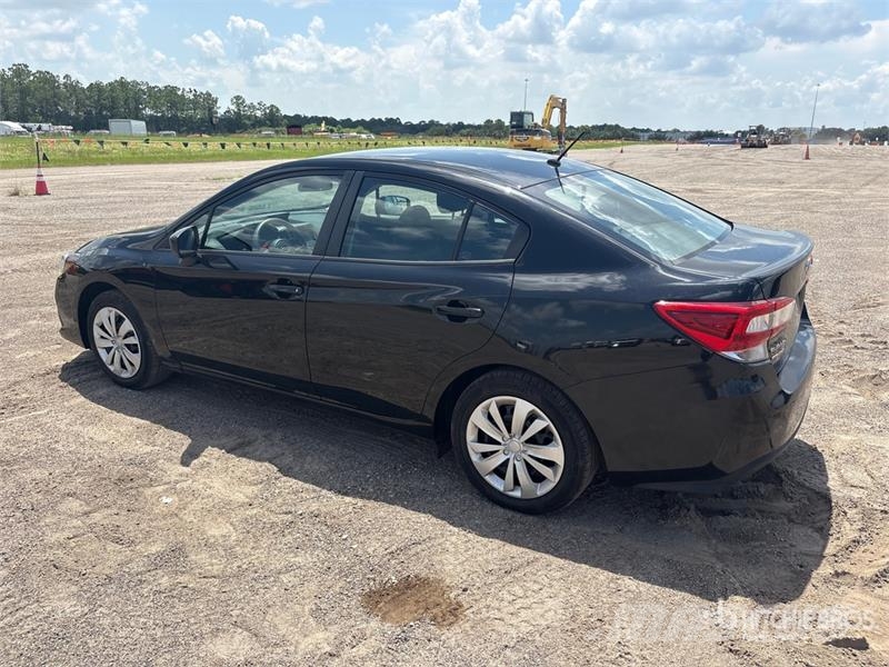 Subaru Impreza Samochody osobowe