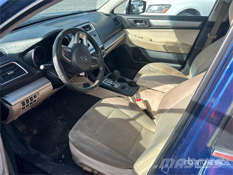 Subaru Outback AWD SUV (Inoperable) Voiture