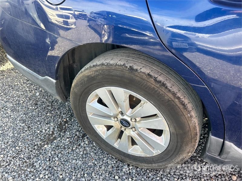 Subaru Outback AWD SUV (Inoperable) Voiture