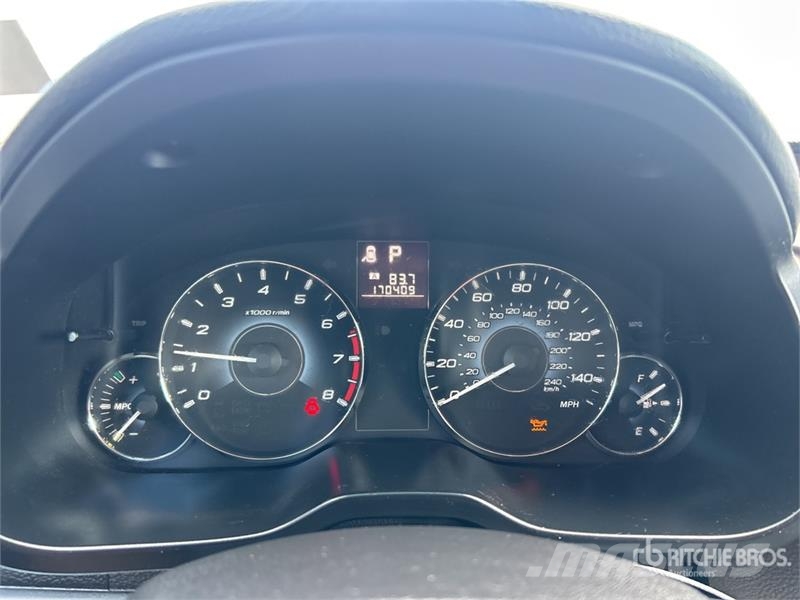 Subaru Outback AWD SUV 자동차