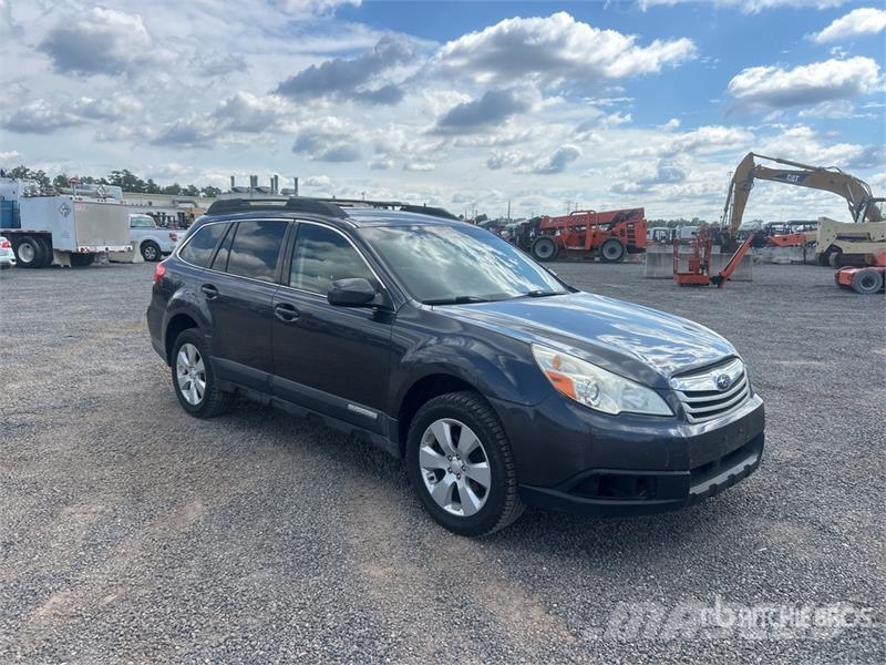 Subaru Outback AWD SUV 자동차