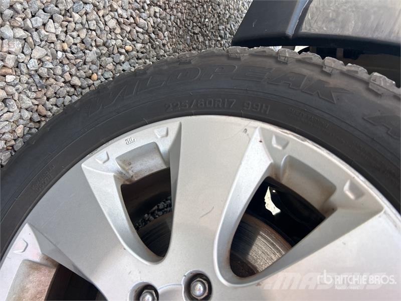 Subaru Outback AWD SUV 자동차