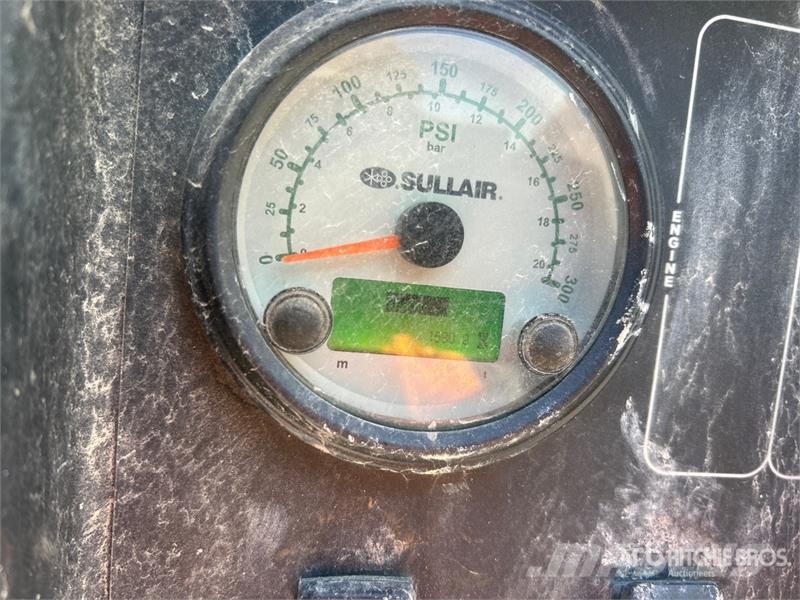 Sullair 185DPQ 压缩机