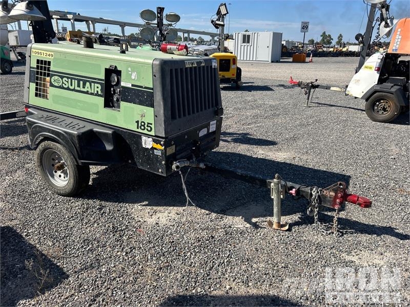 Sullair 185DPQ-KU-T3 185 cfm Mobile Air Compressor Kompressoren