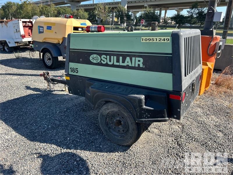 Sullair 185DPQ-KU-T3 185 cfm Mobile Air Compressor Kompressoren