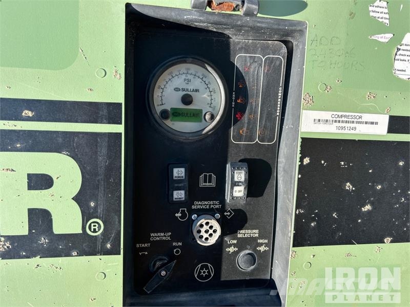 Sullair 185DPQ-KU-T3 185 cfm Mobile Air Compressor Kompressoren