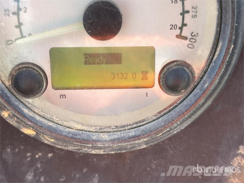 Sullair 185DPQ-KU-T3 185 cfm Mobile Air Compressor Kompresoriai