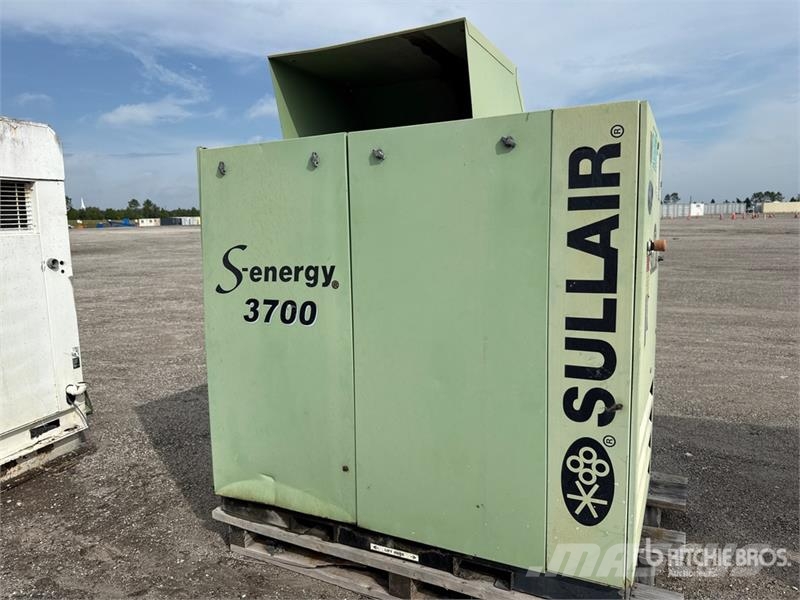Sullair 3700 251 cfm Skid-Mounted Air Compressor Kompresory