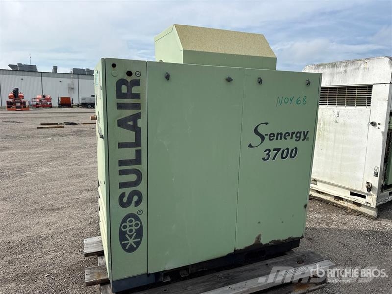 Sullair 3700 251 cfm Skid-Mounted Air Compressor Kompresory