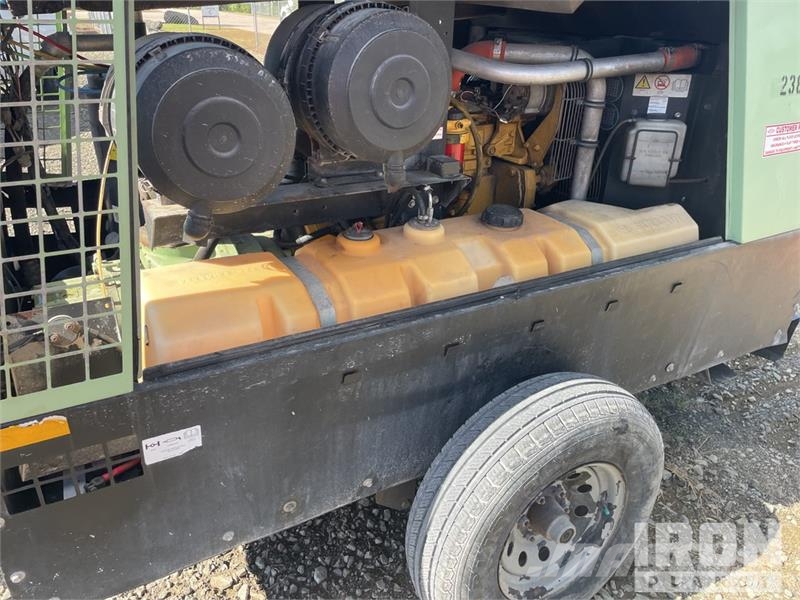 Sullair 375H DPQ JD3 375 cfm Mobile Air Compressor Compressors