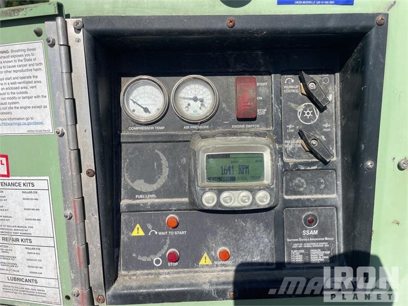 Sullair 375H DPQ JD3 375 cfm Mobile Air Compressor Compressors