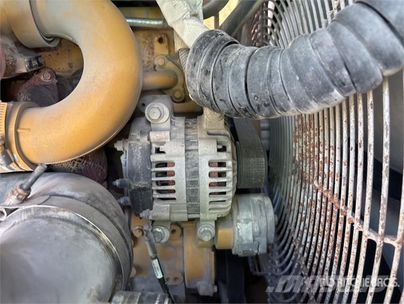 Sullair 400DHH 400 cfm Mobile Air Compressor 空氣壓縮機