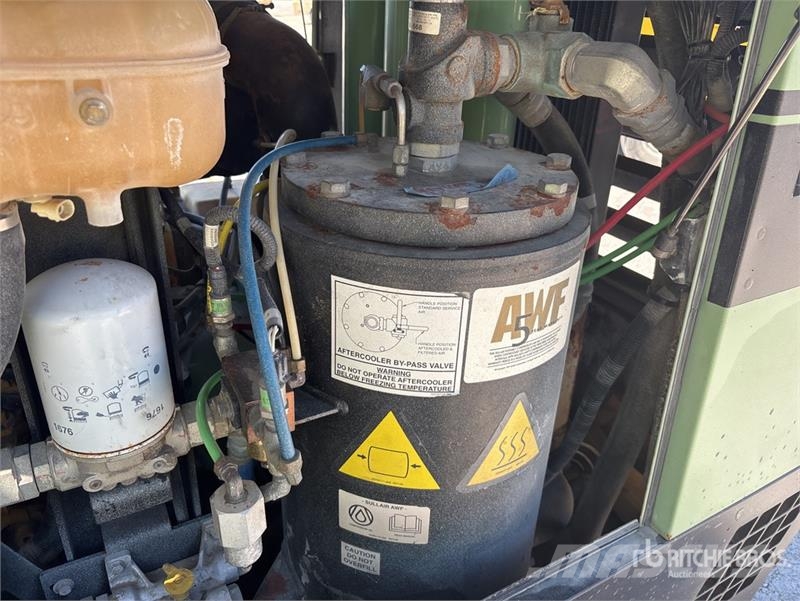 Sullair 400DHH 400 cfm Mobile Air Compressor 空氣壓縮機