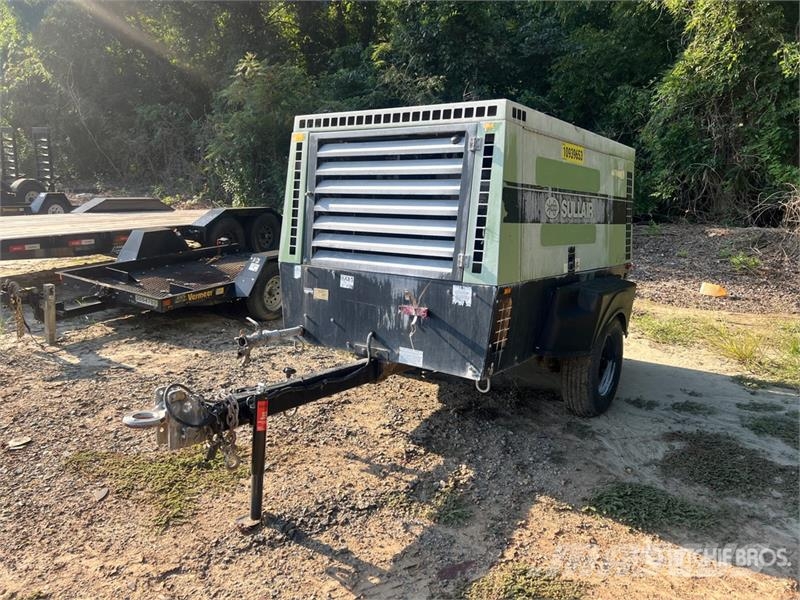 Sullair 400HDPQ-CU 400 cfm Mobile Air Compressor Compressors