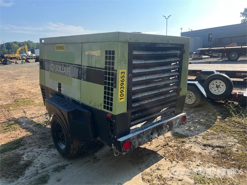 Sullair 400HDPQ-CU 400 cfm Mobile Air Compressor Compressors