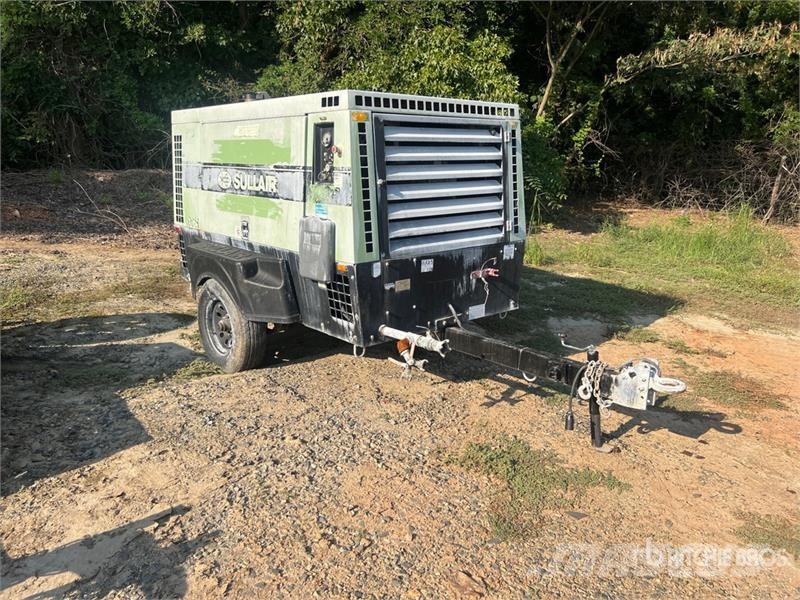 Sullair 400HDPQ-CU 400 cfm Mobile Air Compressor Compressors